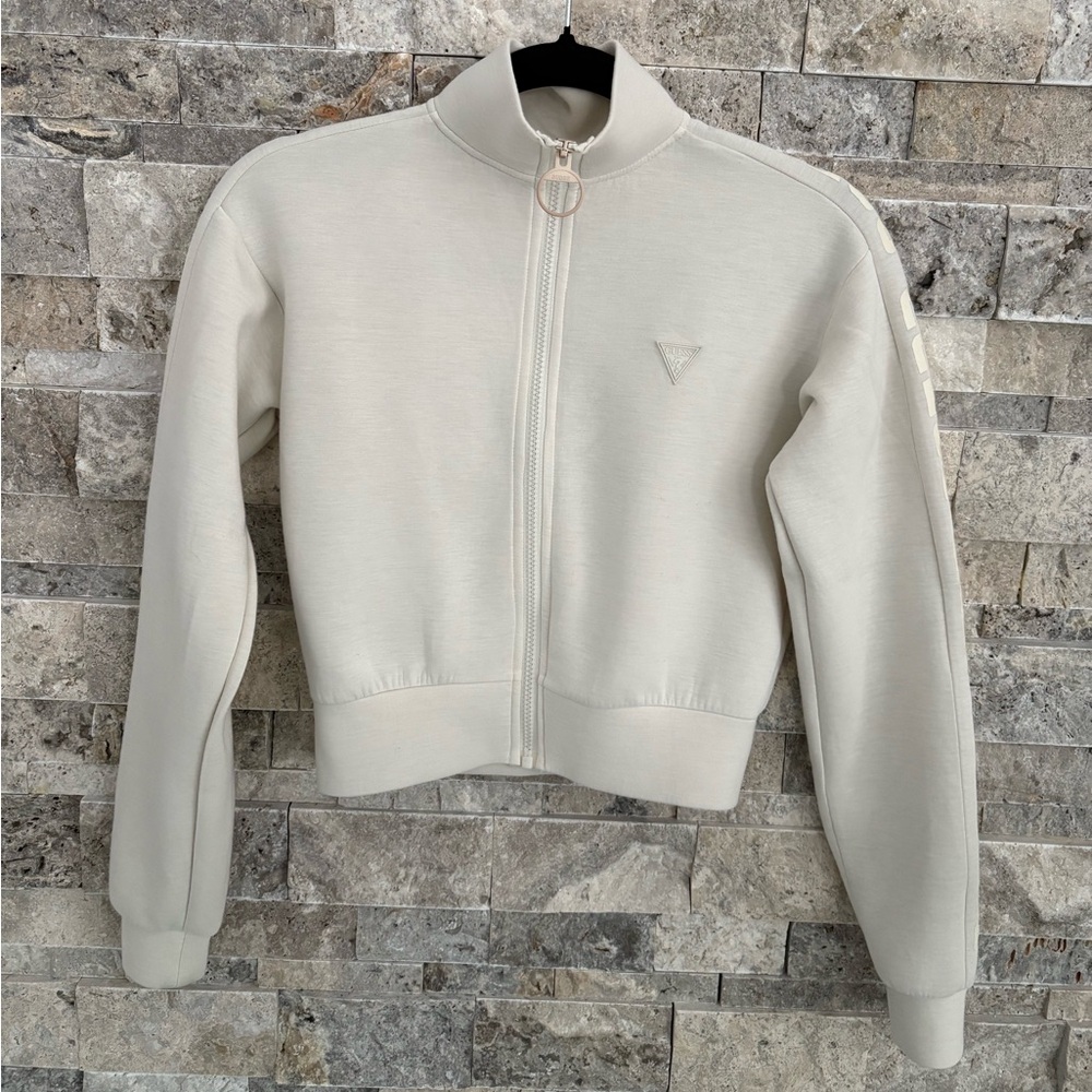 Guess,‎ Beige Zip-Up sweater, size xs,